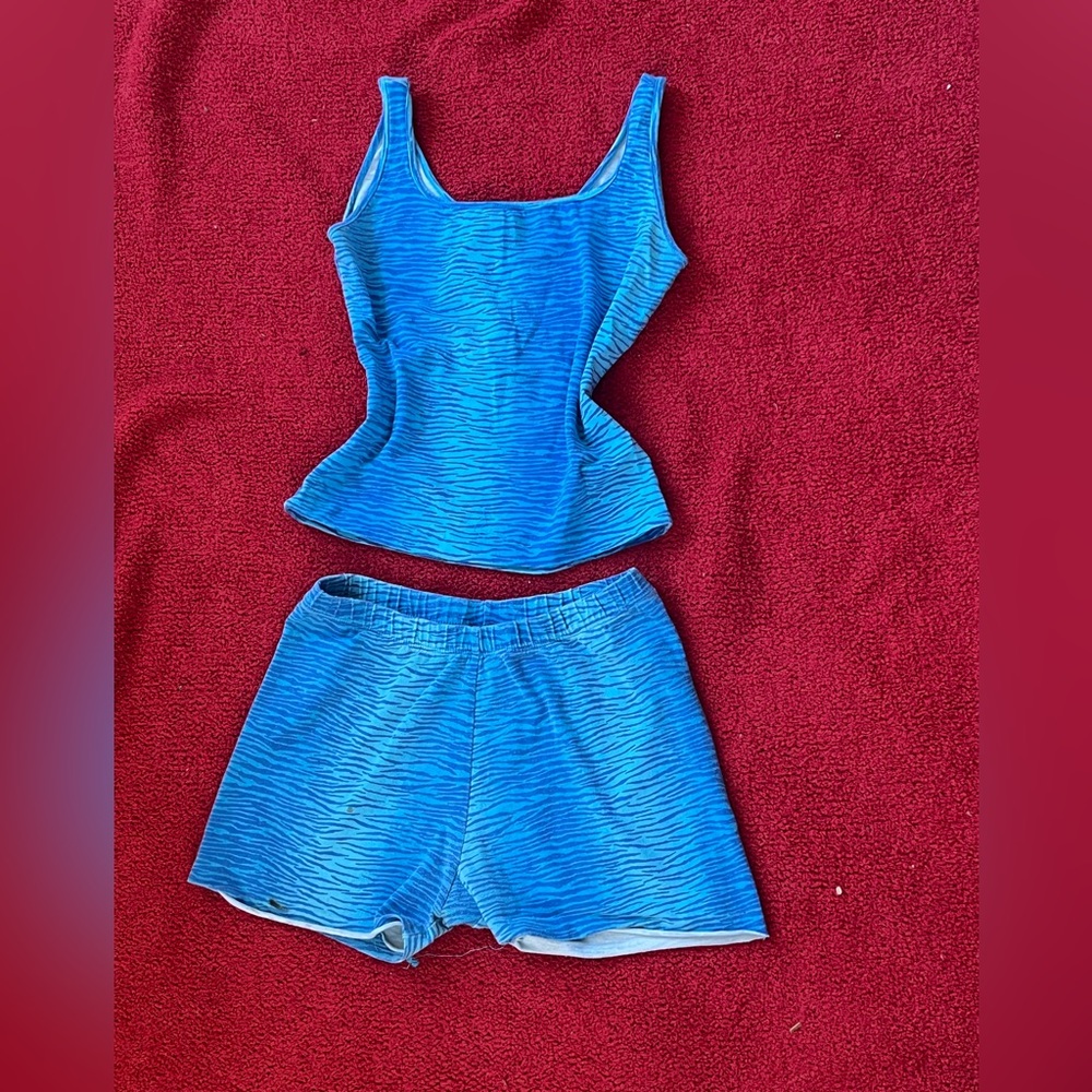 Athletic works two piece MICRO shorts set.